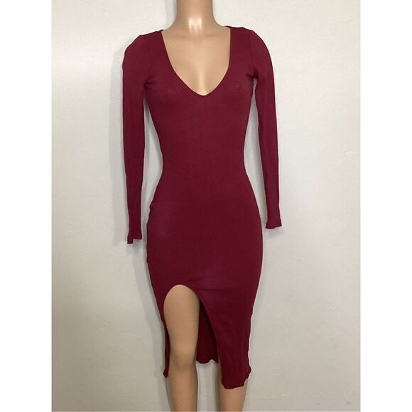 New. Privacy Please plunge neck midi dress with slit. Retails $198 - Picture 2 of 7